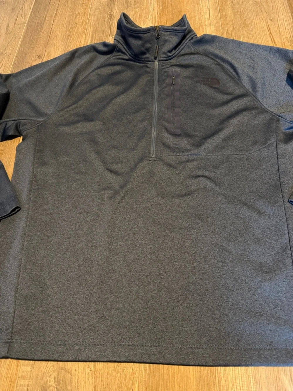The North Face Men's Navy Half-Zip Fleece Pullover
